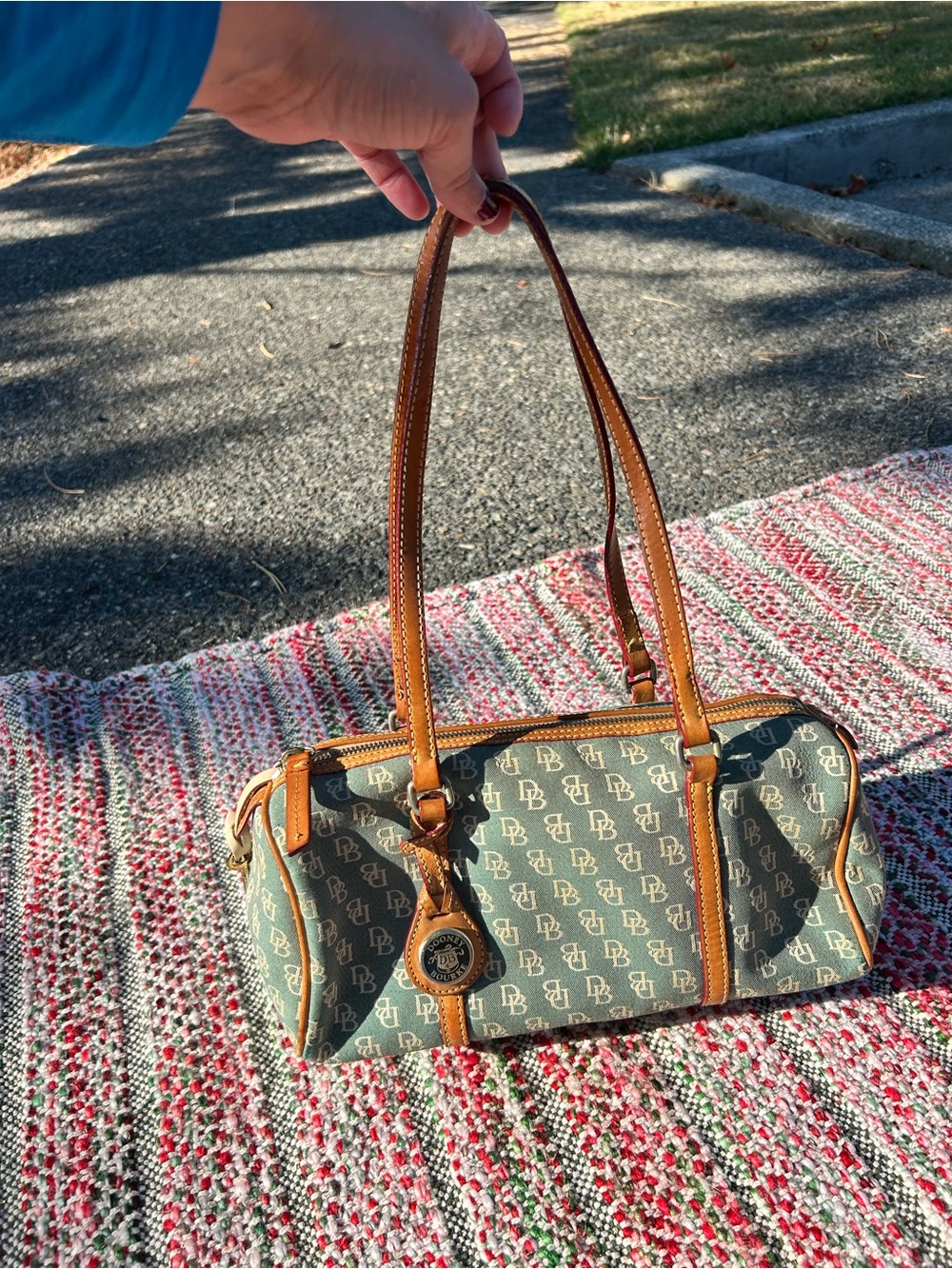 Dooney & Bourke Green Monogram Barrel Shoulder Bag with Tan Trim like new! Y2K